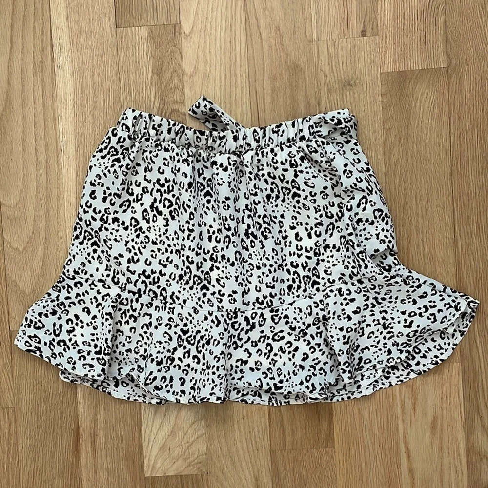 Altar'd State Ruffled Leopard Skirt - Picture 3 of 4